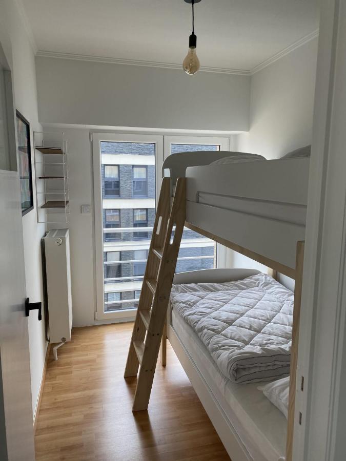 Appartment With Frontal Sea View With 3 Bedrooms Koksijde Exterior foto